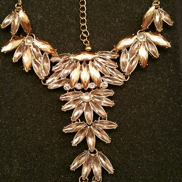 Necklace - Picture 2 of 3